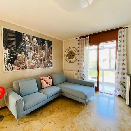 Myhouse סולאזנו